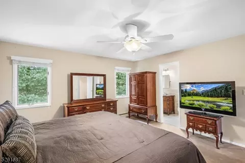 5 Frederick Ct, Wayne, NJ 07470 photo 14