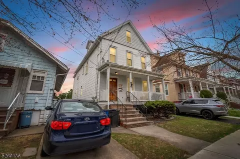133 Dalton St, Roselle Park, NJ 07204