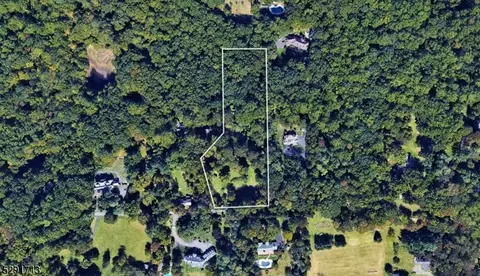 239 Mountainside Rd, Mendham Twp, NJ 07945 photo 2