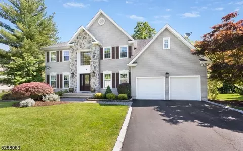 5 Wilpert Rd, Bridgewater, NJ 08807