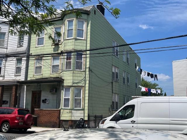 15 Lafayette St Newark Nj 07102