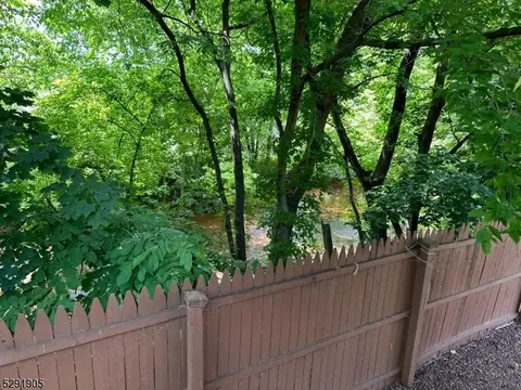 15 Codington Pl, Somerville, NJ 08876 photo 8