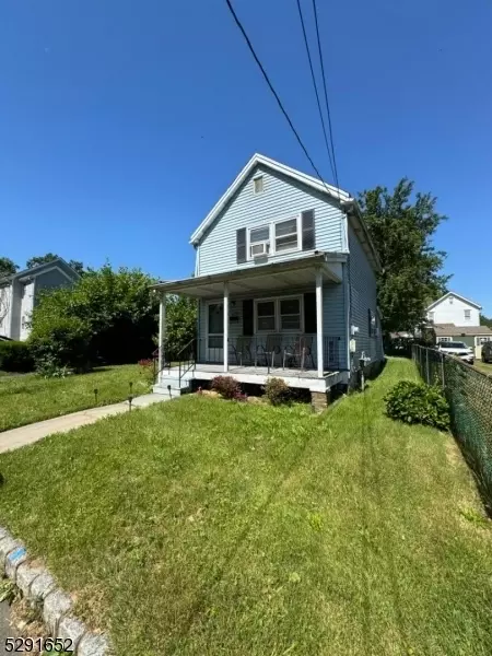128 W Warren St, South Bound Brook, NJ 08880