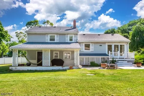 4 Berkley Ct, Wayne, NJ 07470 photo 19
