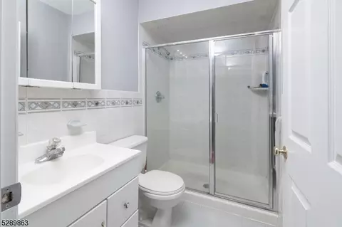 108 W Franklin St, Hackensack, NJ 07601 photo 17