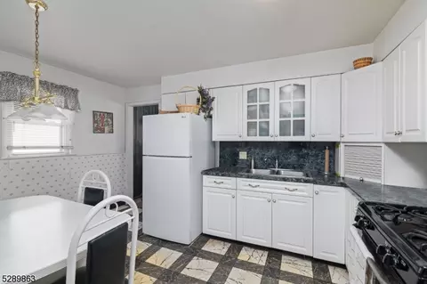 108 W Franklin St, Hackensack, NJ 07601 photo 18
