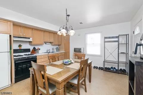 108 W Franklin St, Hackensack, NJ 07601 photo 3