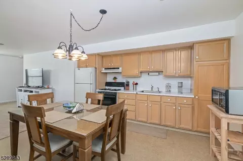 108 W Franklin St, Hackensack, NJ 07601 photo 2