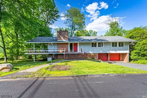 228 Riverside Dr, Denville, NJ 07834