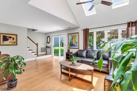 52 Village Dr, Basking Ridge, NJ 07920