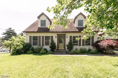 488 Watters Rd, Hackettstown, NJ 07840