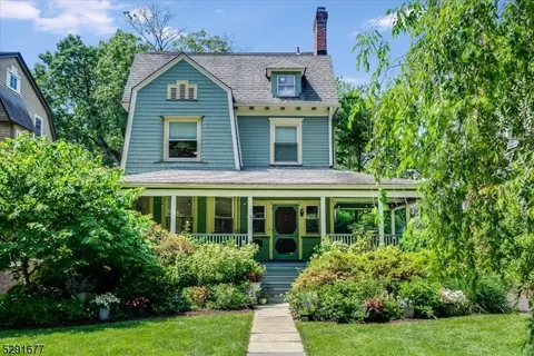 28 Hamilton Rd, Glen Ridge, NJ 07028