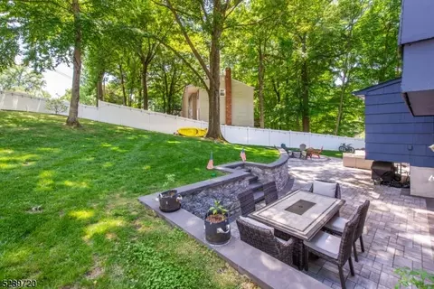77 Tall Oaks Dr, Wayne, NJ 07470 photo 27