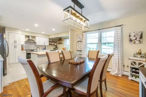 77 Tall Oaks Dr, Wayne, NJ 07470 photo 6