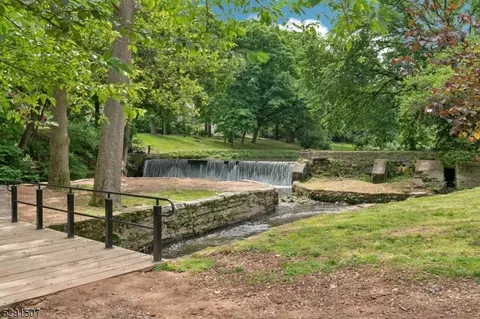 25 Wharton Ave, Nutley, NJ 07110 photo 46