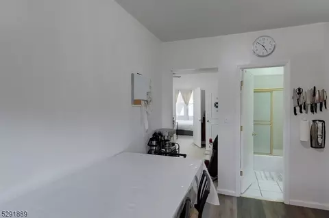 88 Devon Ter, Kearny, NJ 07032 photo 27