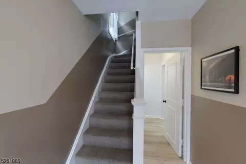 88 Devon Ter, Kearny, NJ 07032 photo 11