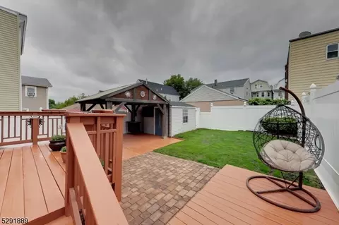 88 Devon Ter, Kearny, NJ 07032 photo 5