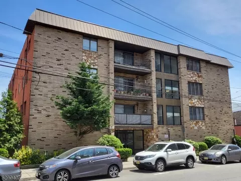 314 Palisade Ave #B5, Cliffside Park, NJ 07010
