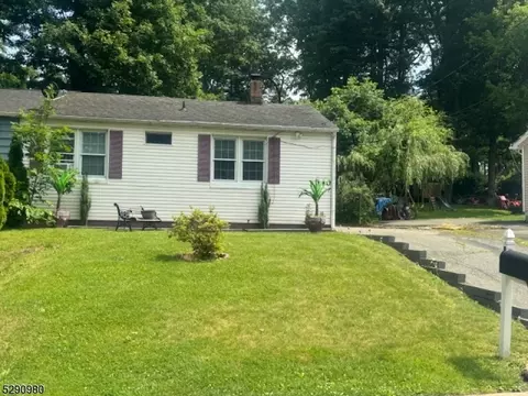 340 Washington Ave, Dover, NJ 07801