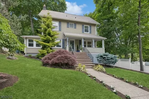 36 Draper Ter, Montclair, NJ 07042