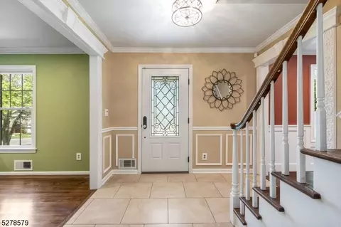 2 Deerpath Ln, Berkeley Heights, NJ 07922 photo 2