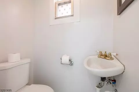 337 Manson Pl, Plainfield, NJ 07063 photo 15