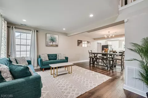 27 Prospect Ave, Edison, NJ 08817 photo 7