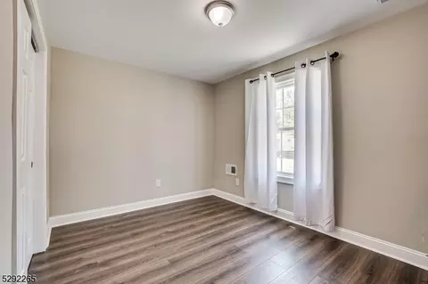 27 Prospect Ave, Edison, NJ 08817 photo 25