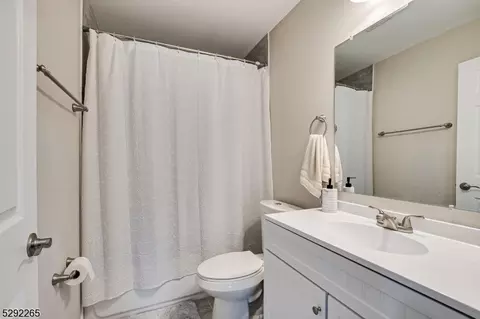 27 Prospect Ave, Edison, NJ 08817 photo 37