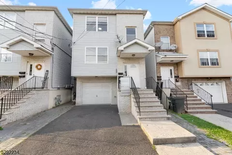 657 12 Carteret St, Elizabeth, NJ 07202