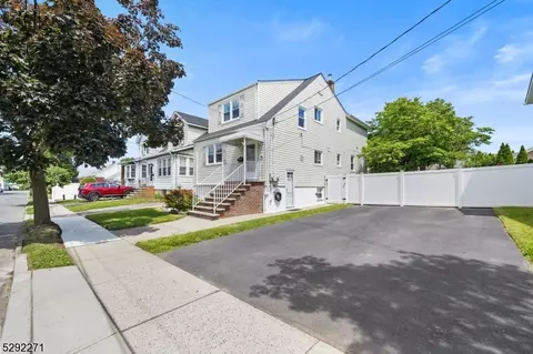 44 York Rd, North Arlington, NJ 07031