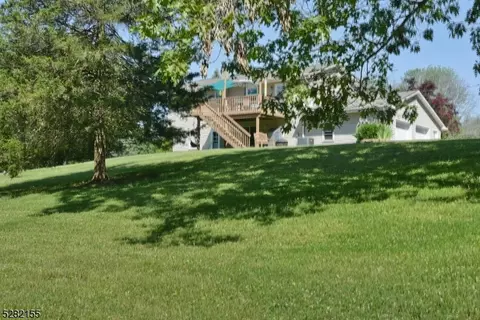 35 Johnson Rd, Hackettstown, NJ 07840 photo 6