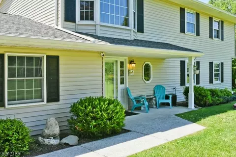 35 Johnson Rd, Hackettstown, NJ 07840 photo 2