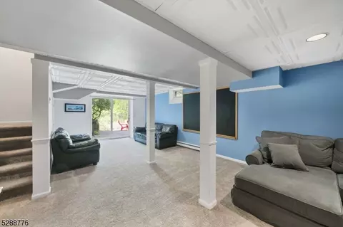 39 Willow Dr, Chester, NJ 07930 photo 24