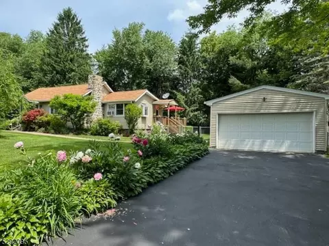 216 Waconia Rd, Vernon Twp, NJ 07422