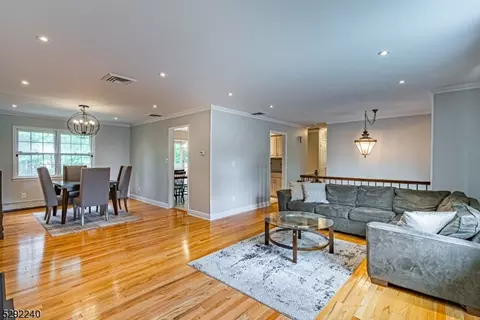 15 Patton Ct, Wayne, NJ 07470 photo 6