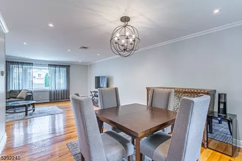 15 Patton Ct, Wayne, NJ 07470 photo 8
