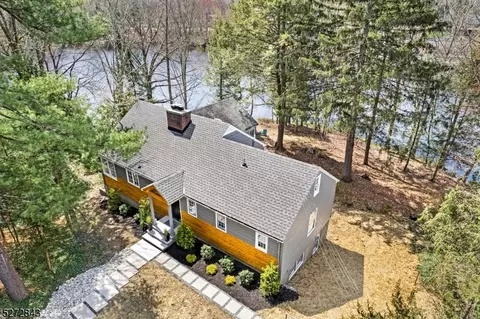 5437 Berkshire Valley Rd, Jefferson, NJ 07438