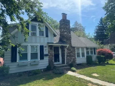 28 Indian Trl, Sparta, NJ 07871