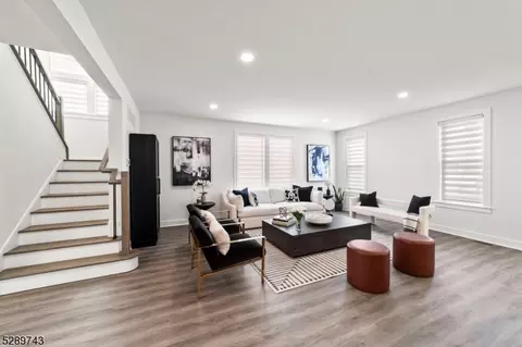 47 E Hartwick Dr, Skillman, NJ 08558 photo 4