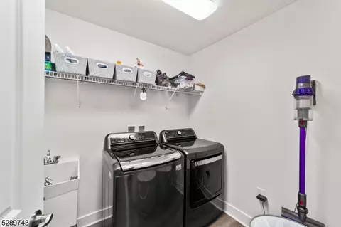 47 E Hartwick Dr, Skillman, NJ 08558 photo 14