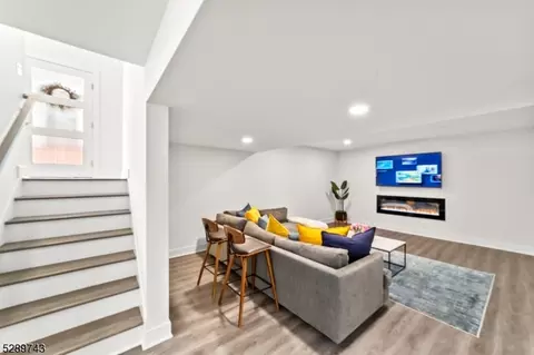 47 E Hartwick Dr, Skillman, NJ 08558 photo 29
