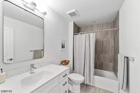 47 E Hartwick Dr, Skillman, NJ 08558 photo 25