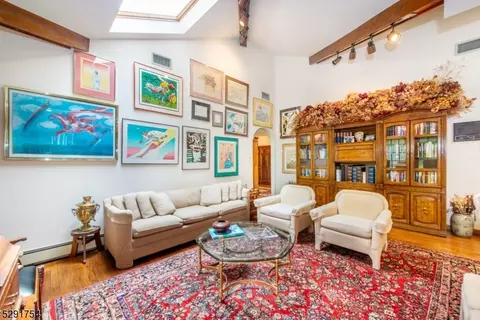 25 Shoshone Trl, Wayne, NJ 07470 photo 7