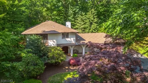 25 Shoshone Trl, Wayne, NJ 07470 photo 40