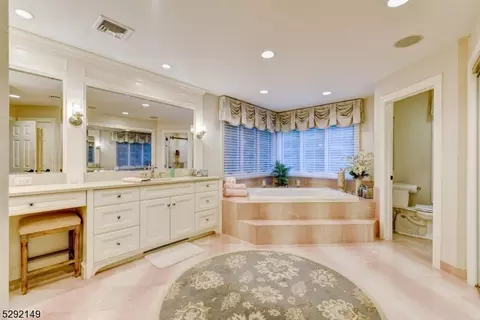 27 Prospect Rd, Wayne, NJ 07470 photo 28