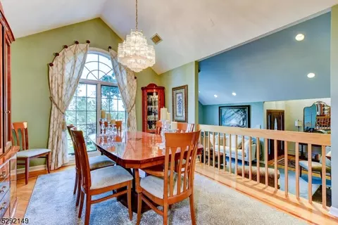 27 Prospect Rd, Wayne, NJ 07470 photo 13