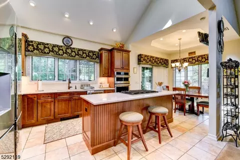27 Prospect Rd, Wayne, NJ 07470 photo 16