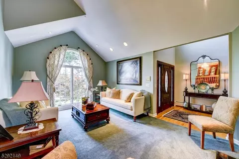 27 Prospect Rd, Wayne, NJ 07470 photo 6